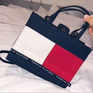 Tommy Hilfiger Purse